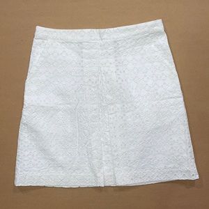 Club Monaco woman’s white Gisella eyelet skirt